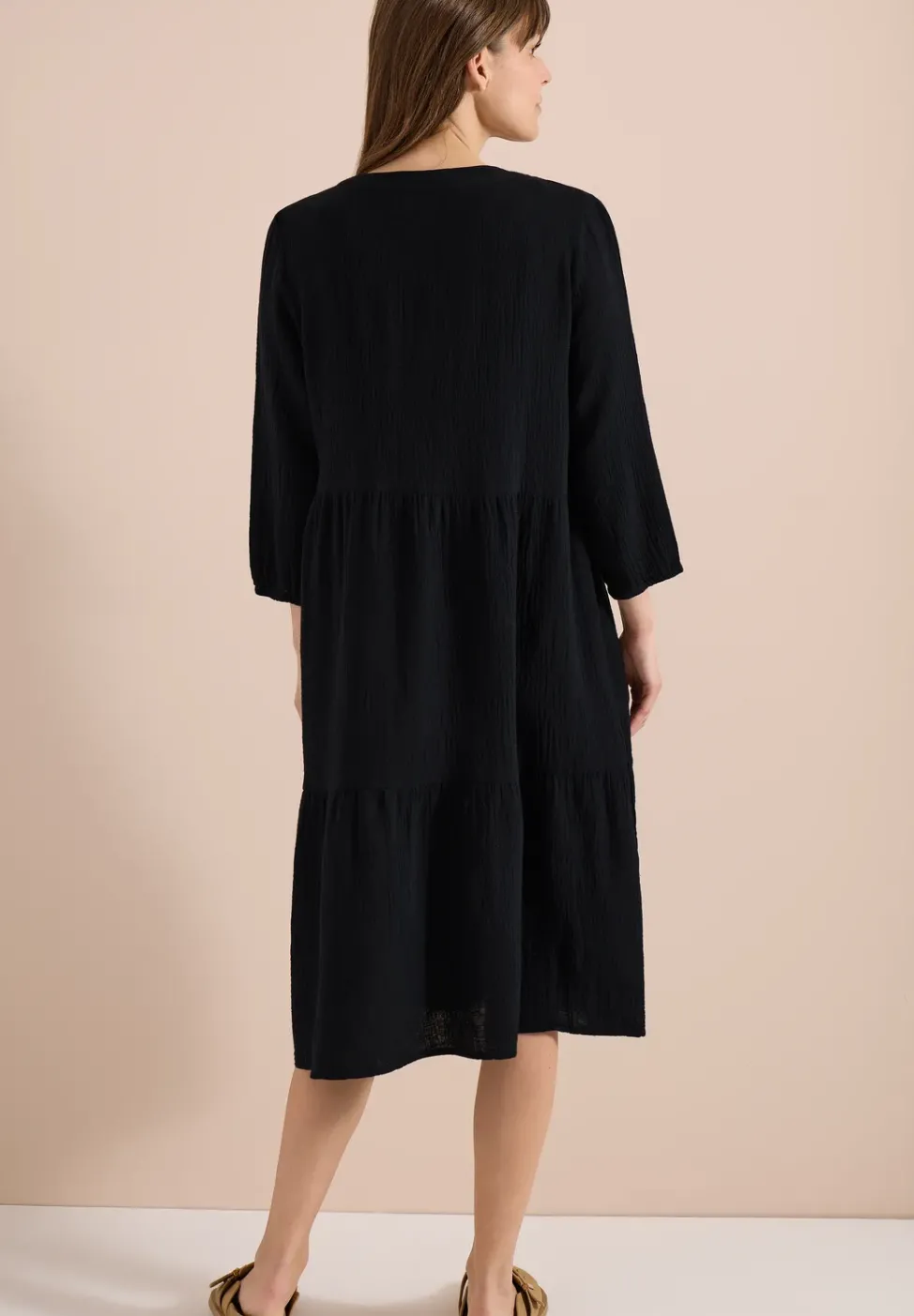 Knielanges Kleid in Musselinqualität