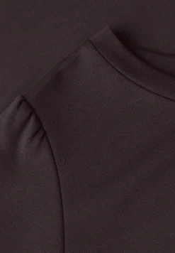 Knielanges Kleid mit Raffung