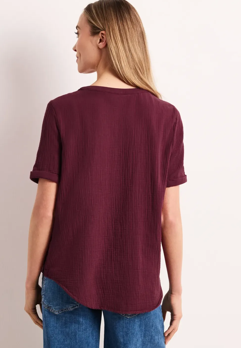 Kurzarm Bluse in Musselinqualität mit Turn-Up