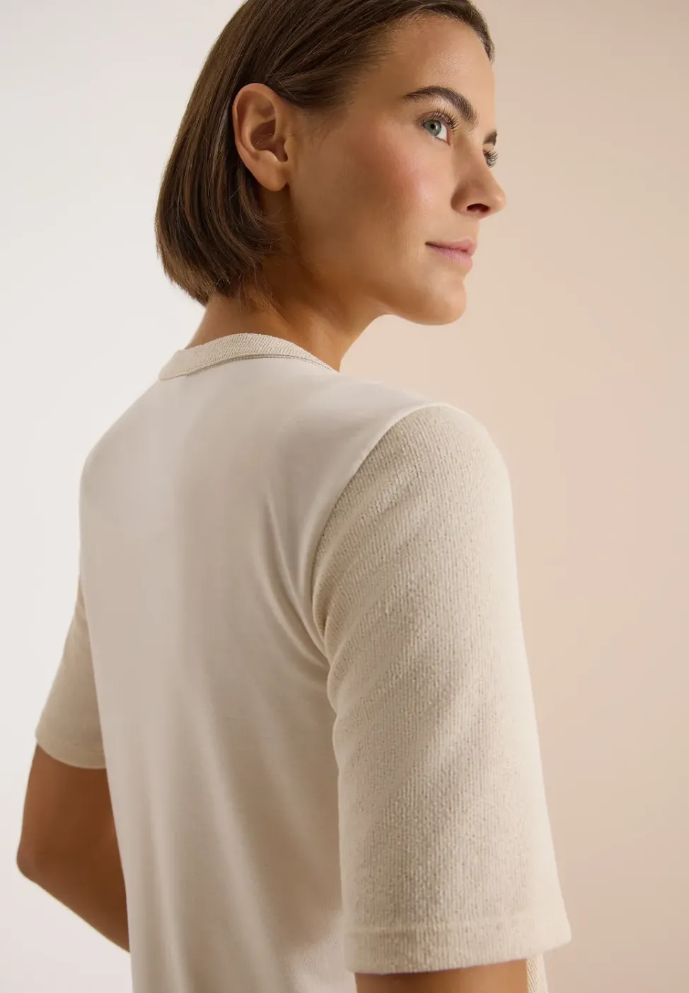 Kurzarm Bluse mit Split Neck und Bändern