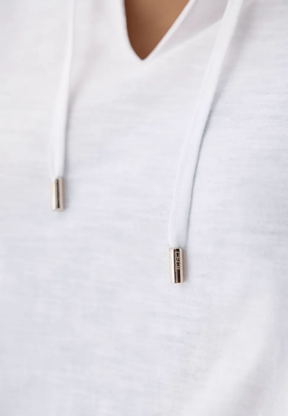 Kurzarm Shirt mit Split Neck