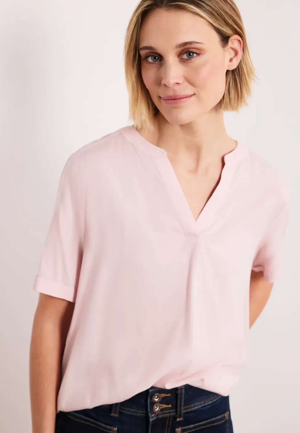 Kurzarm Bluse mit Turn-Up