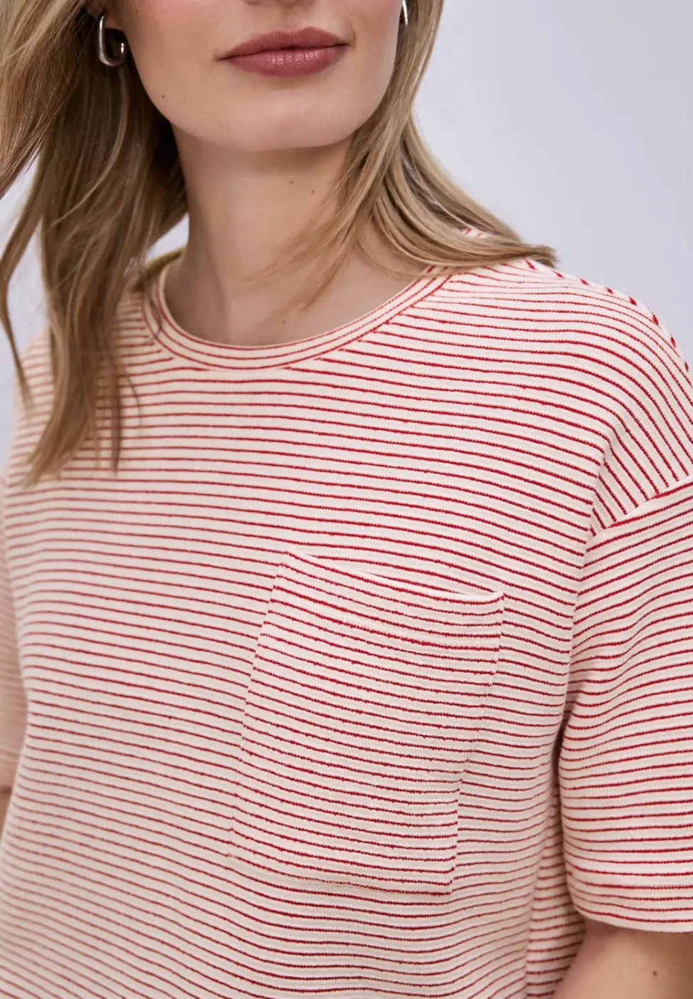 Kurzarmshirt mit Strukturstreifen