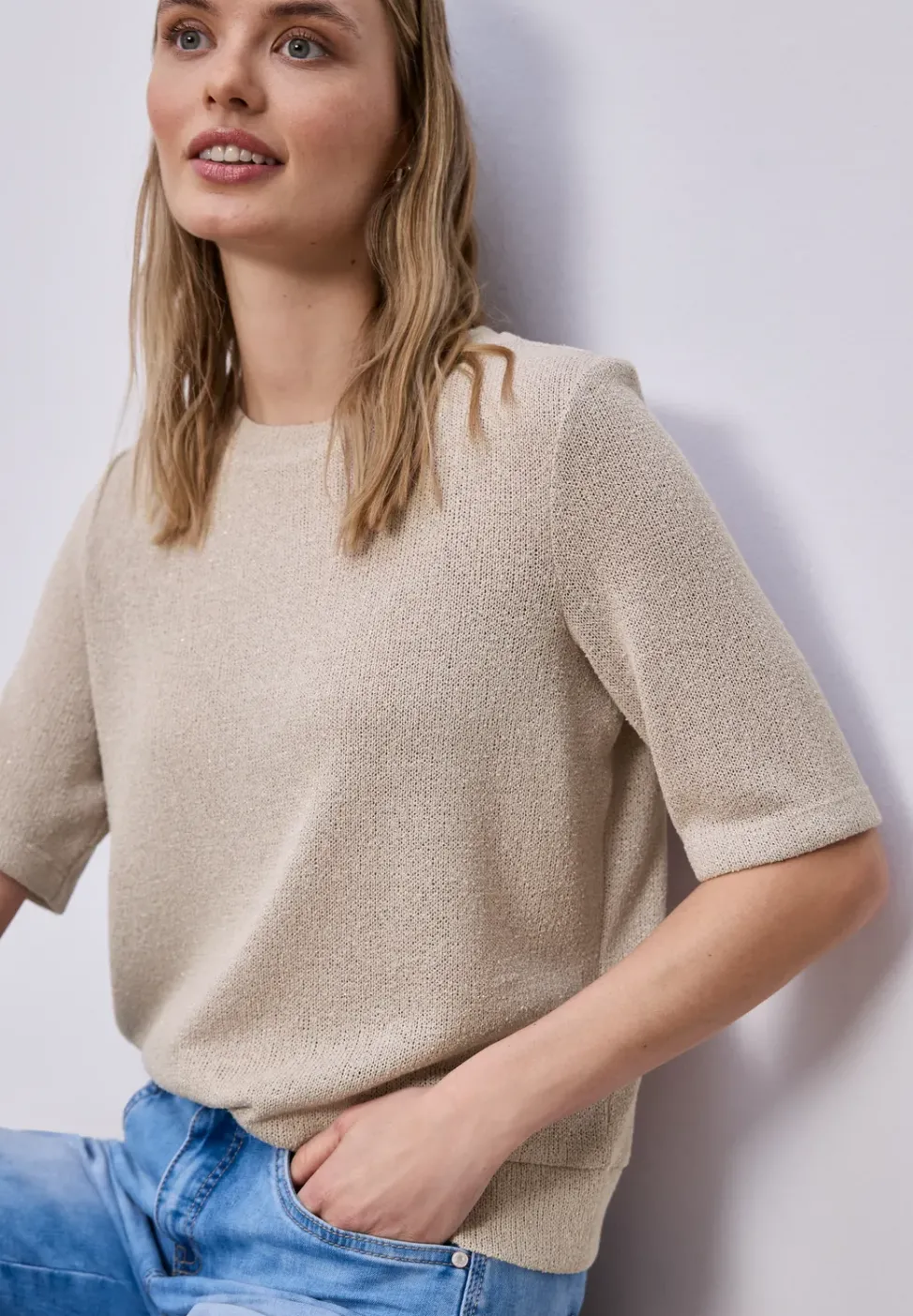 Kurzarm Shirt im schimmernden Look