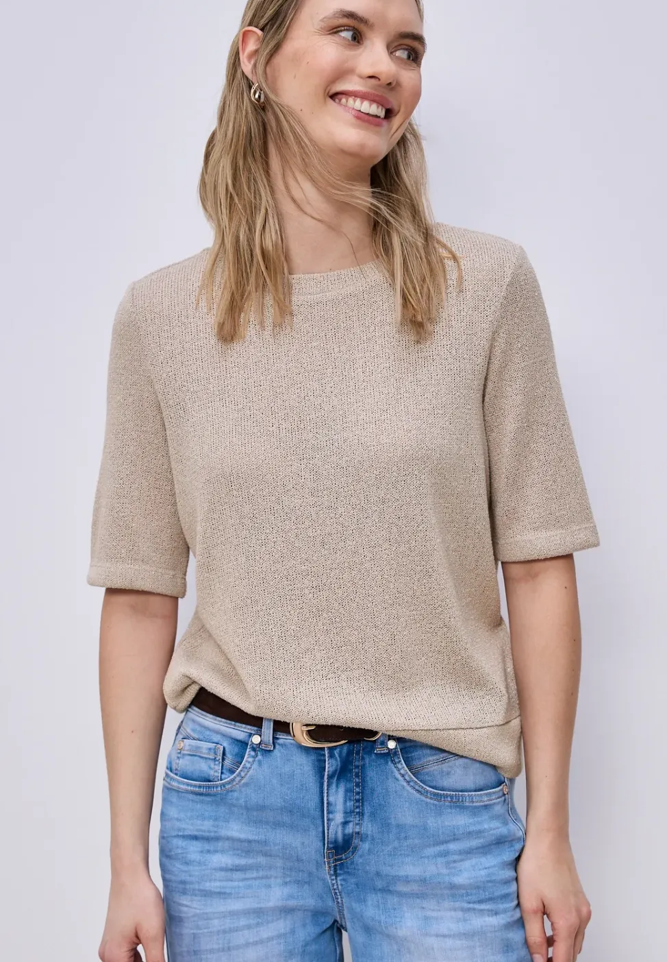 Kurzarm Shirt im schimmernden Look