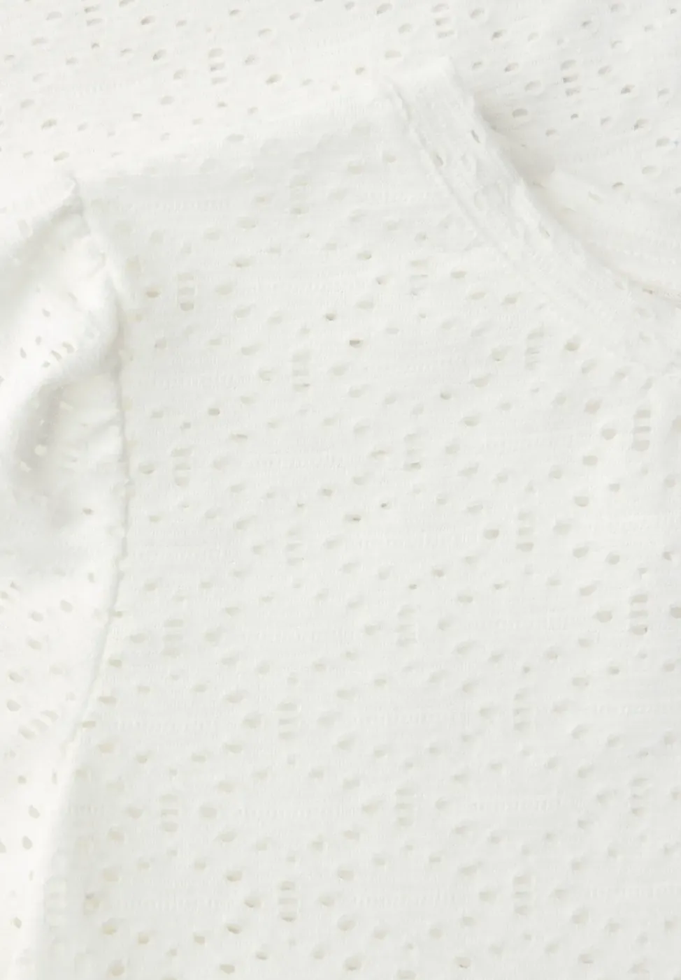 Kurzarm Shirt mit Rundhals aus Spitze