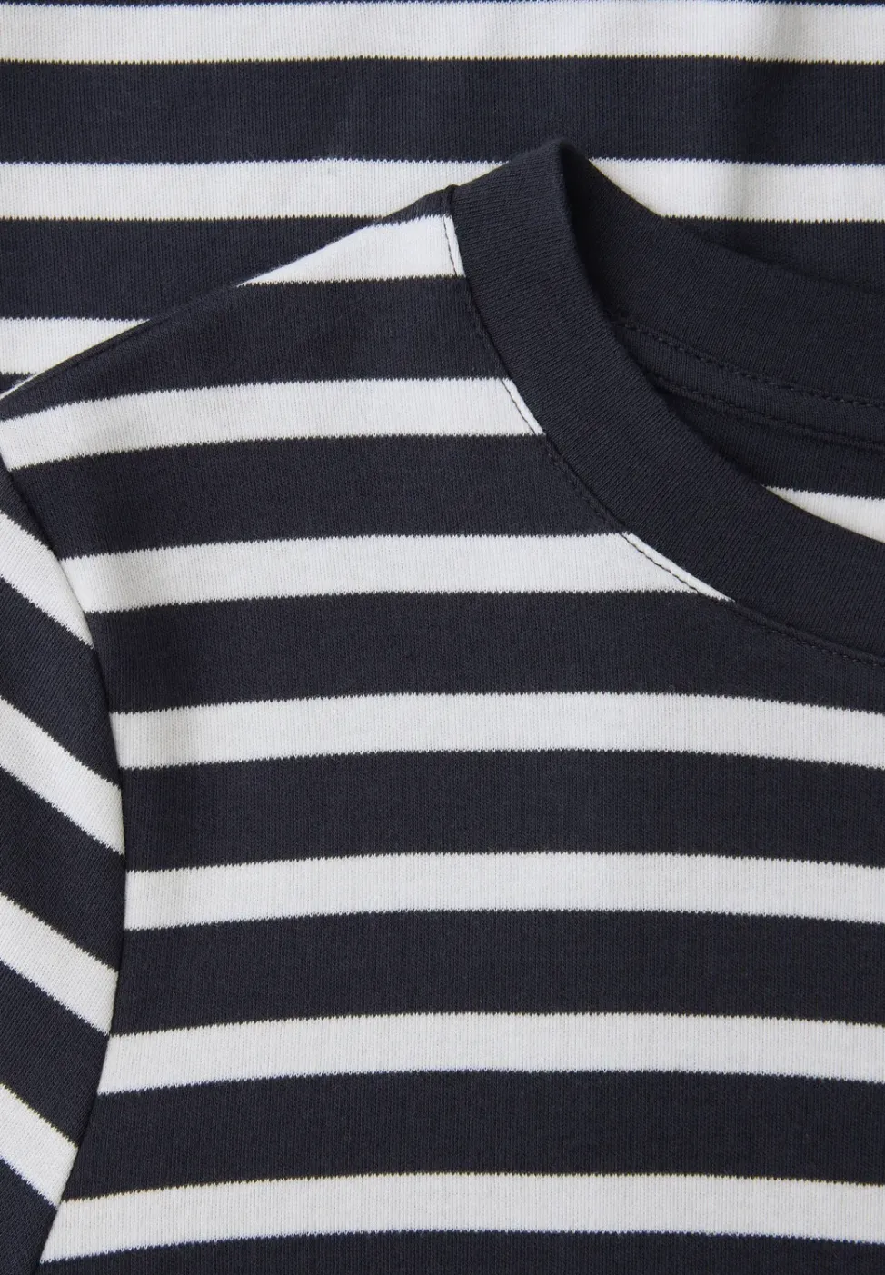 Kurzarm T-Shirt mit Streifenmuster