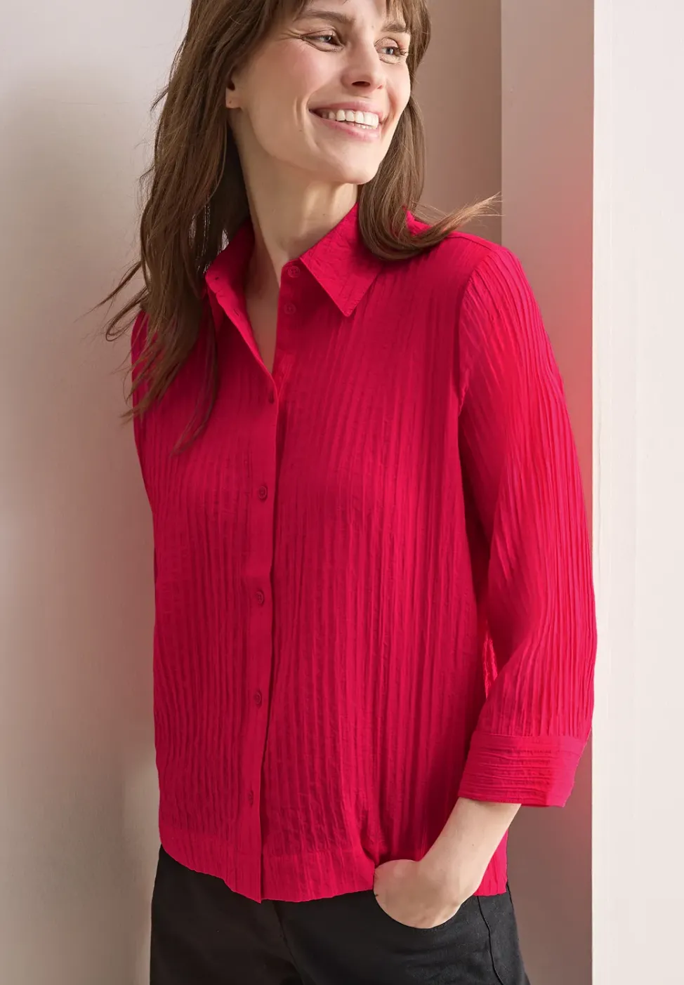 Kurze Strukturbluse