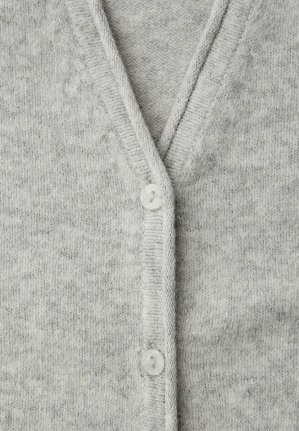 Kuscheliger V-Neck Cardigan