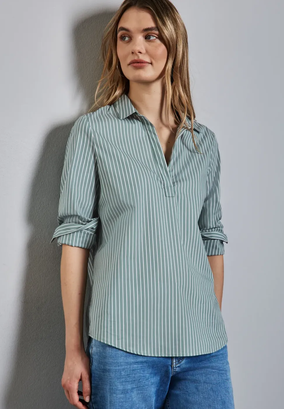 Lange Business-Bluse