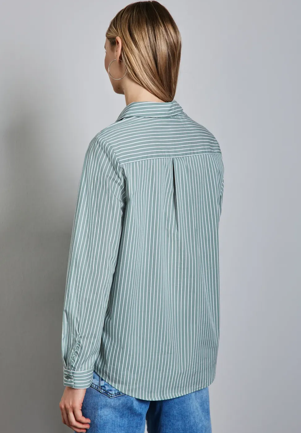 Lange Business-Bluse