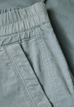 Loose Fit Cordhose