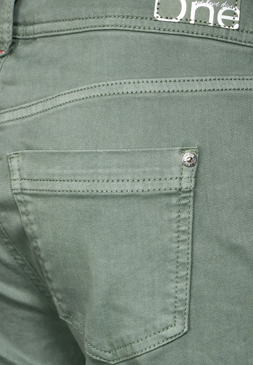 Loose Fit Jeans