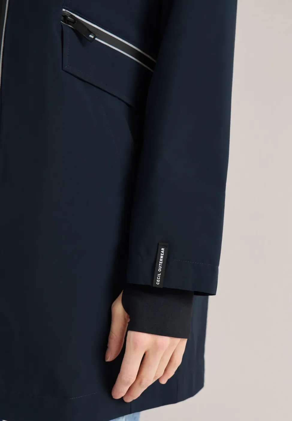 Mantel mit Kapuze und 2-Wege-Zipper