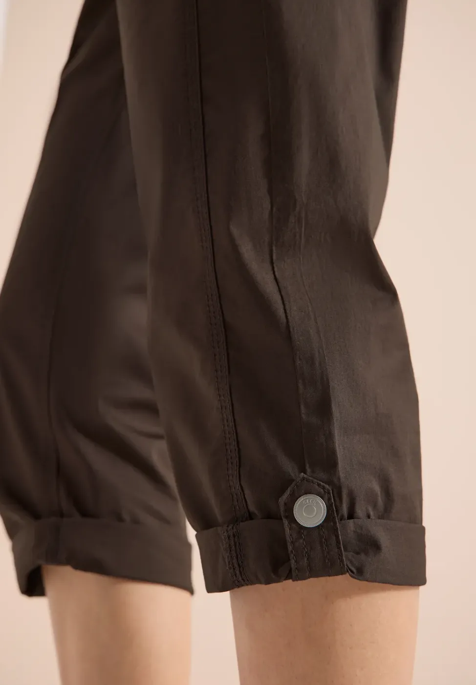 Mid Waist Casual Fit Hose mit Turn Up