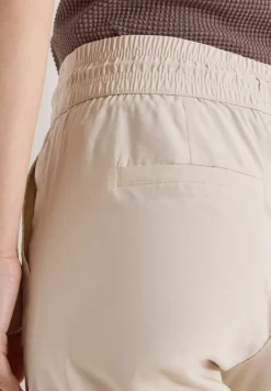 Mid Waist Slim Leg Hose im Casual Fit