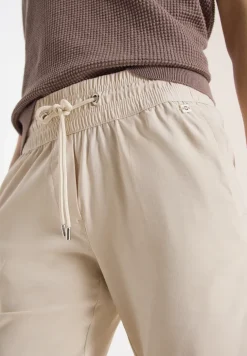 Mid Waist Slim Leg Hose im Casual Fit