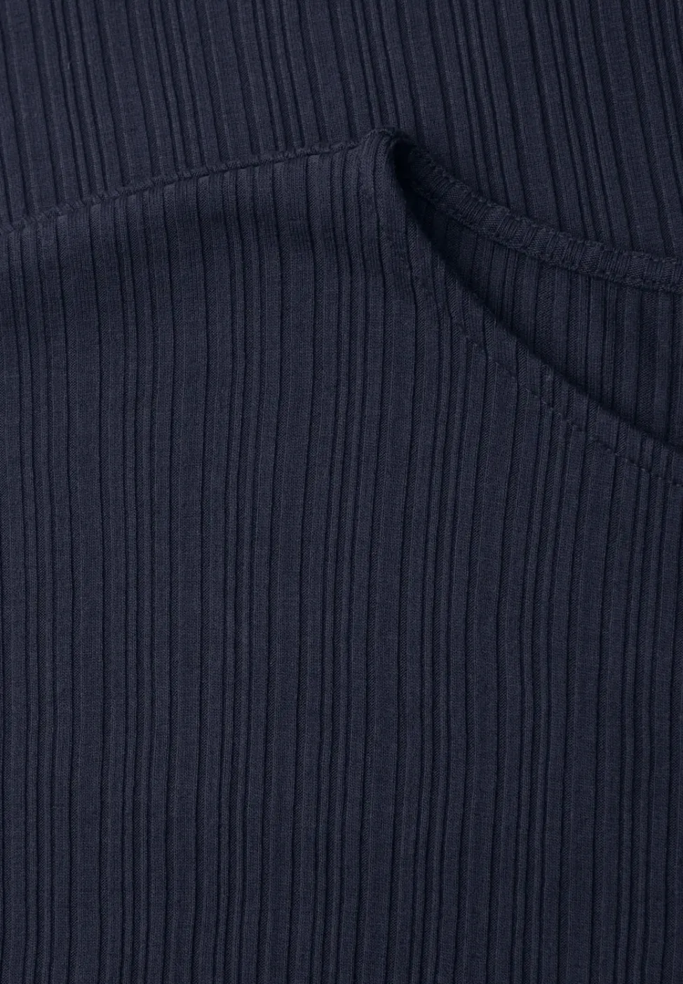 Midi-Kleid aus Jersey in Rippstruktur