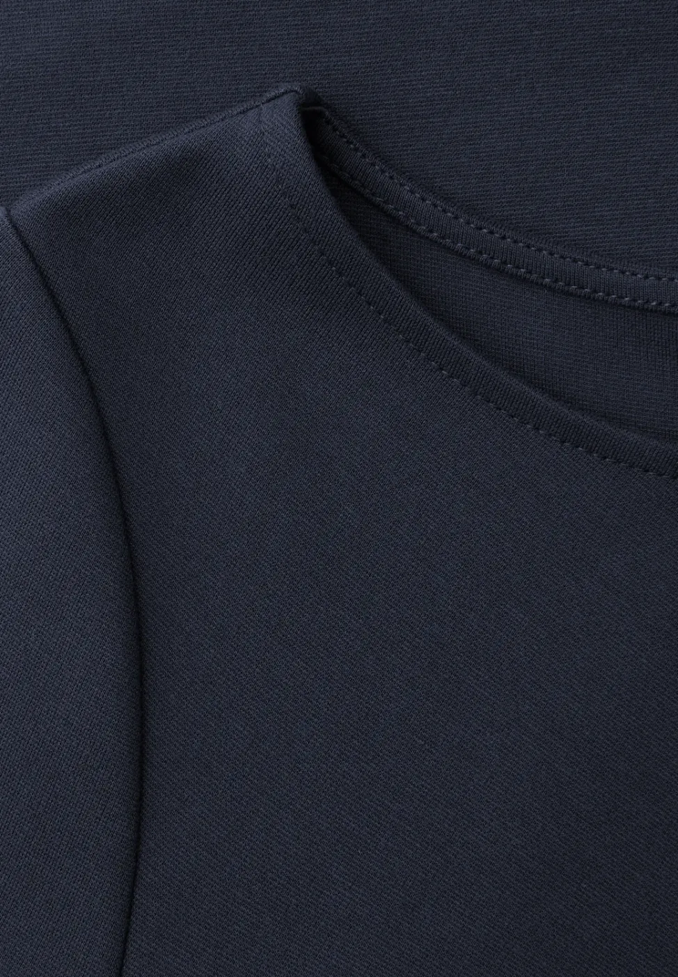 Midi-Kleid mit Knotendetail