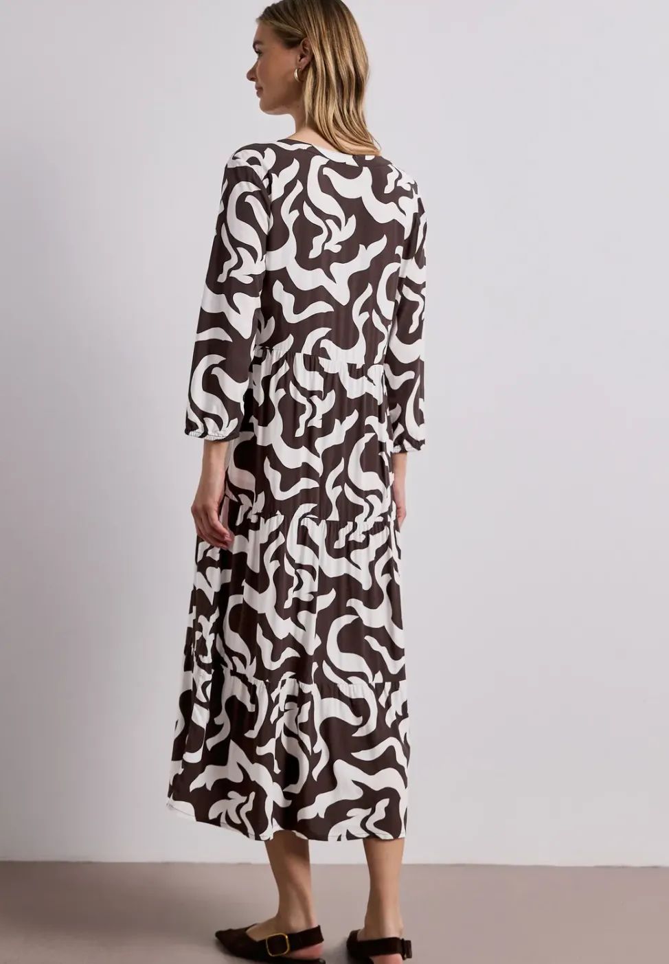 Midi-Kleid mit Split Neck und Print