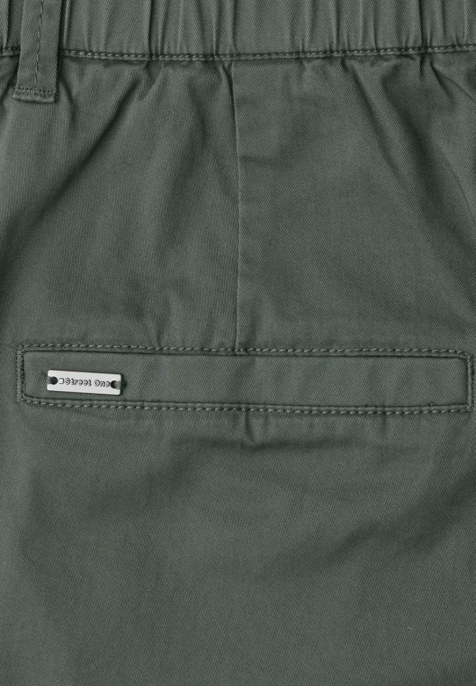 Mid Waist Chino Shorts im Casual Fit