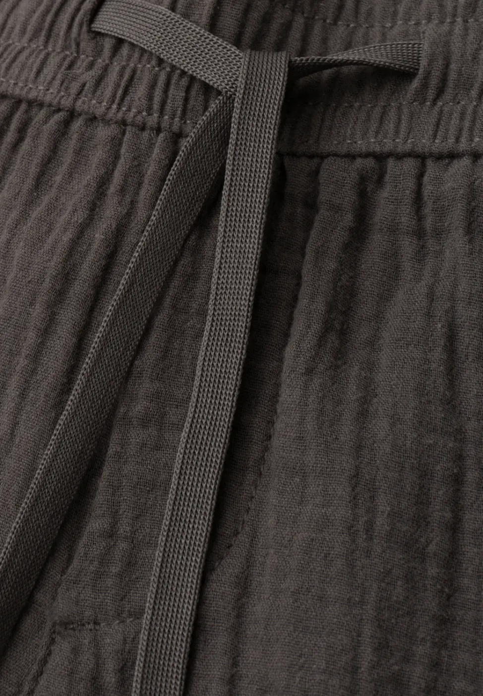 Mid Waist Shorts aus Musselinstoff