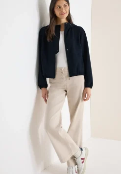 Moderner Blouson