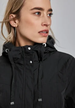 Moderner Windbreaker
