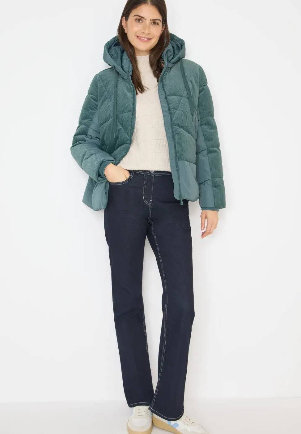Puffer Jacke mit Cord-Mix