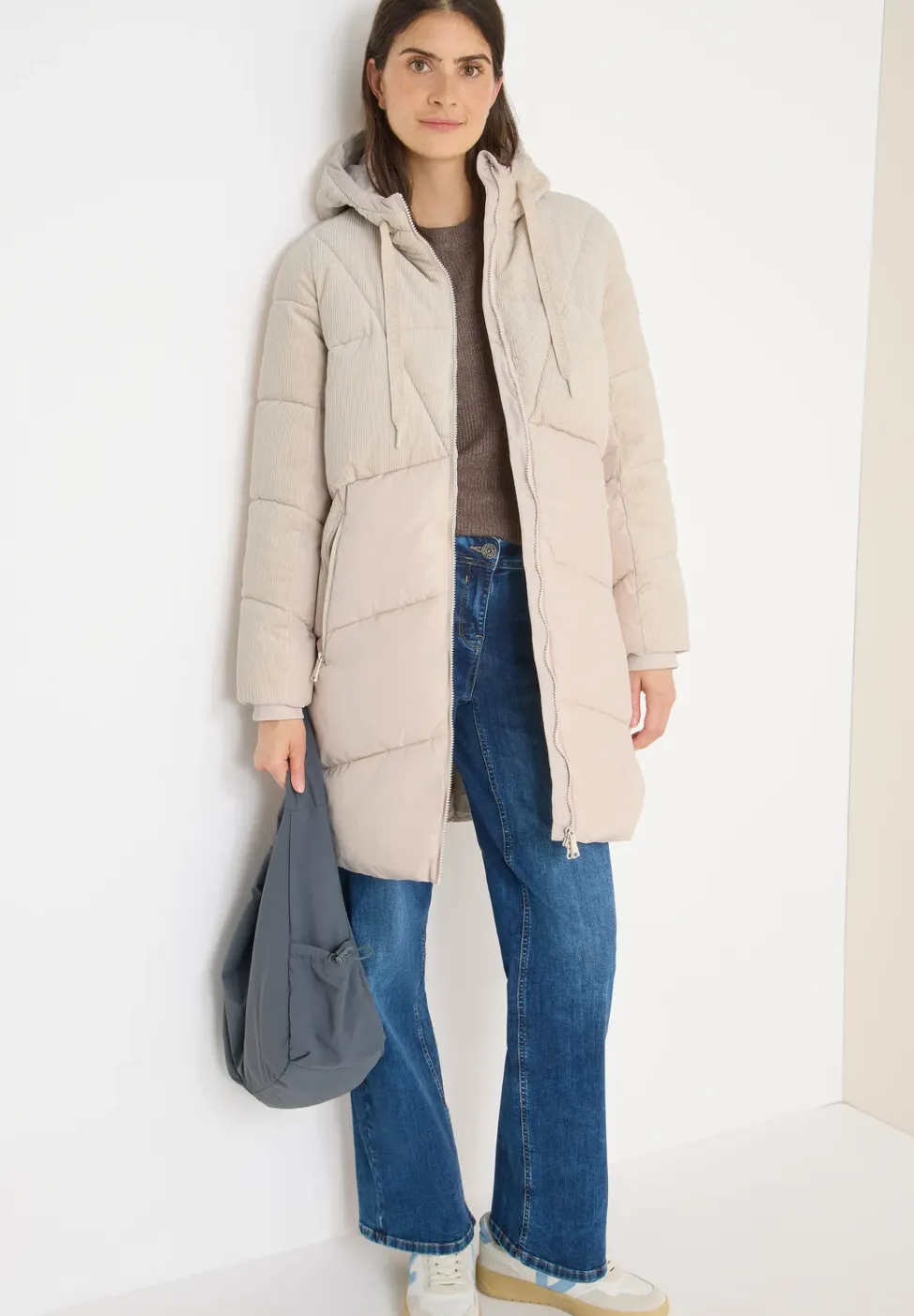Puffer Mantel mit Cordmix
