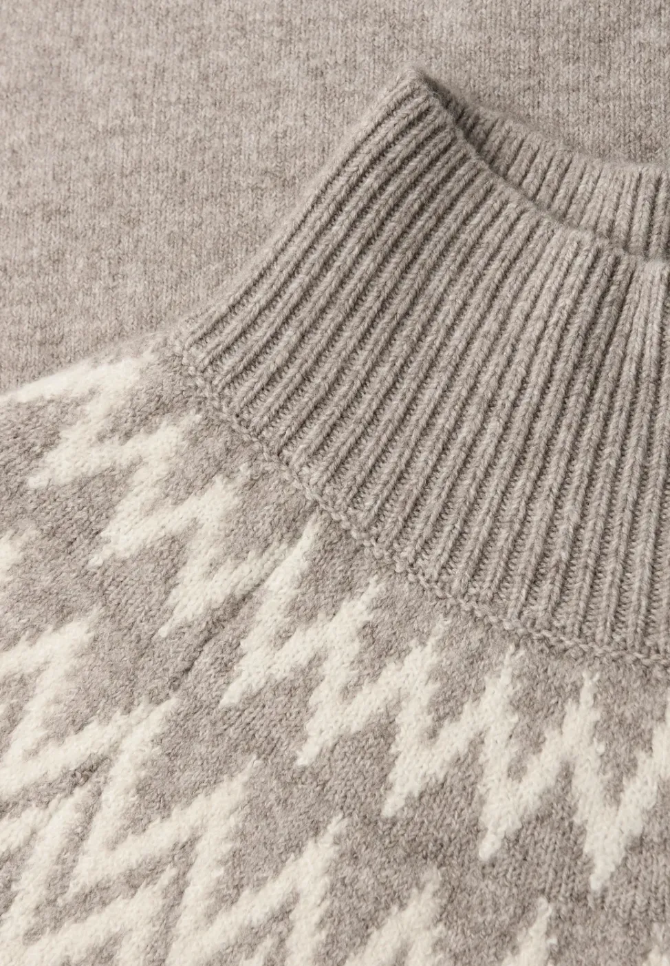 Pullover im Norweger-Look