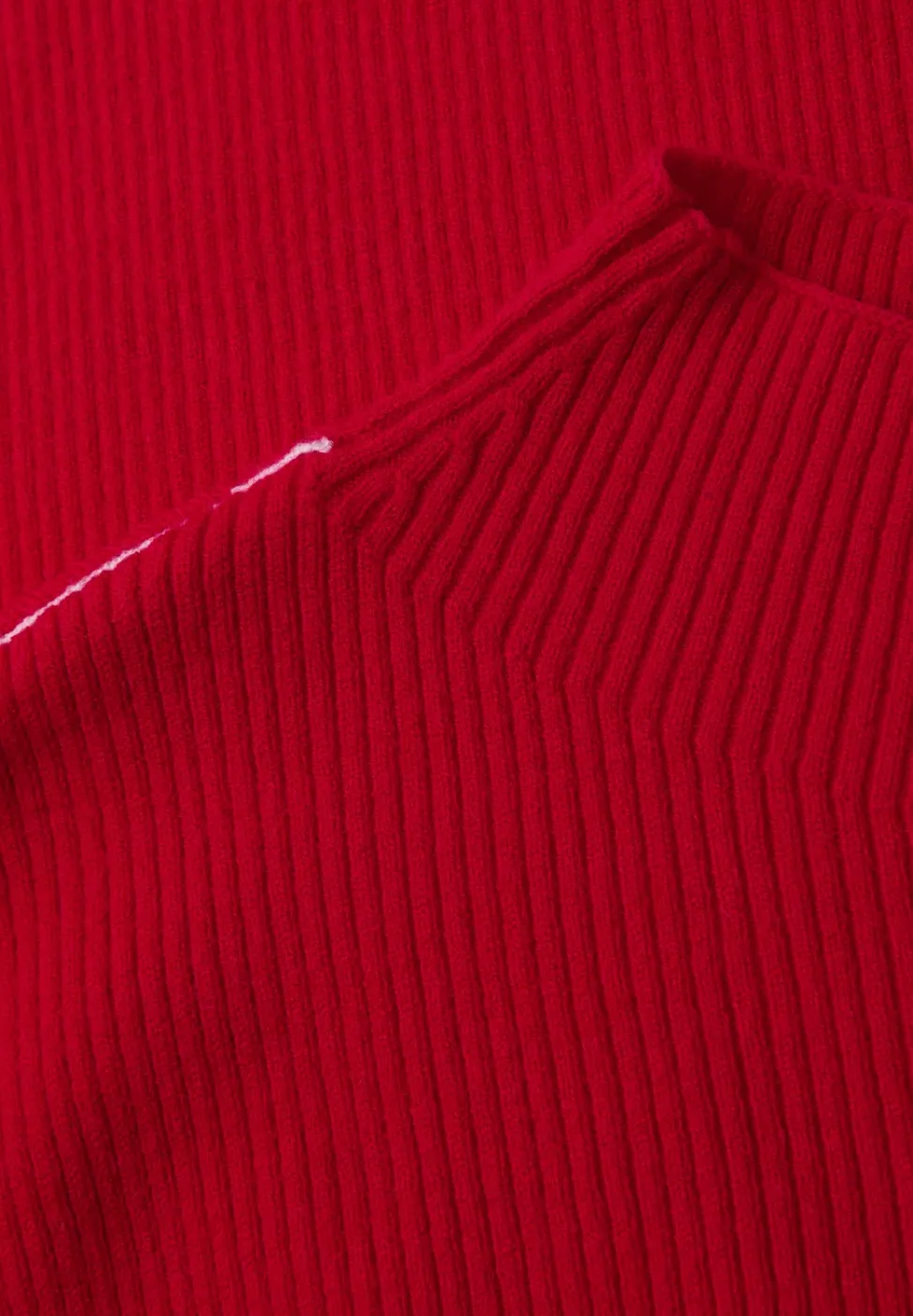 Pullover in Rippstruktur