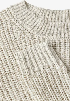 Pullover mit Strickmuster