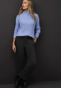 Pullover mit Strukturmix