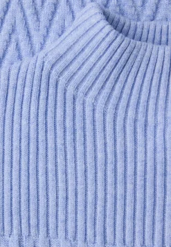 Pullover mit Strukturmix