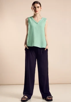 Ärmellose Bluse
