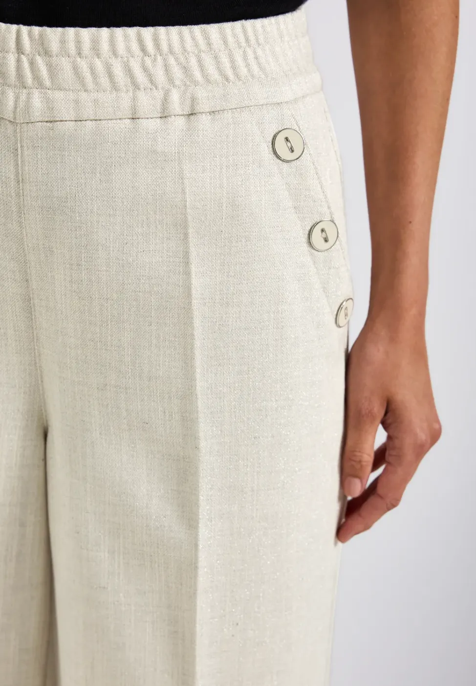 Schimmernde Hose