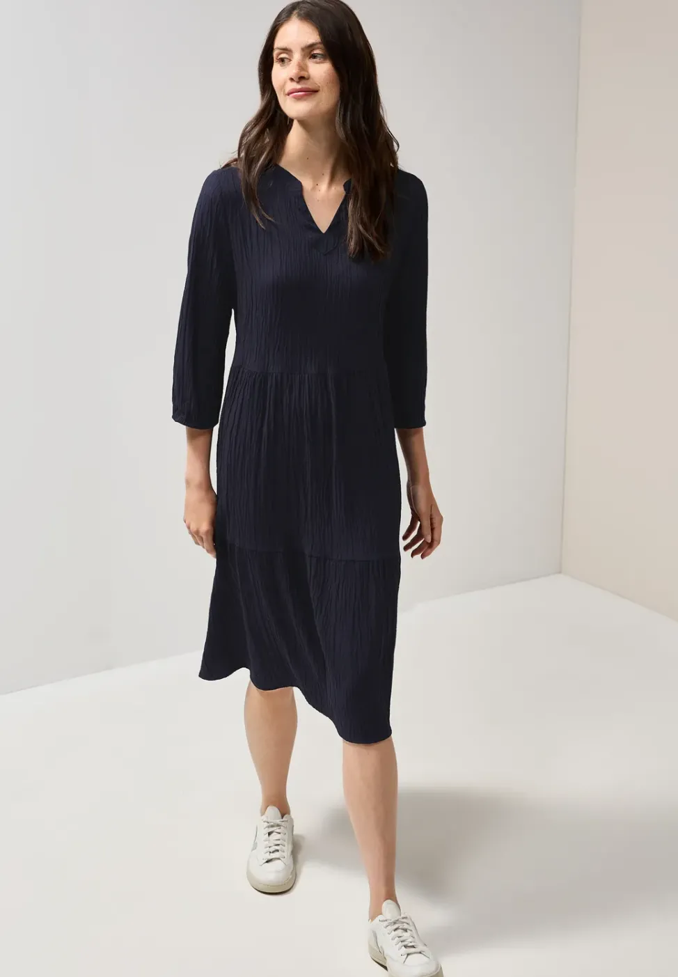 Seersucker-Kleid mit Volants