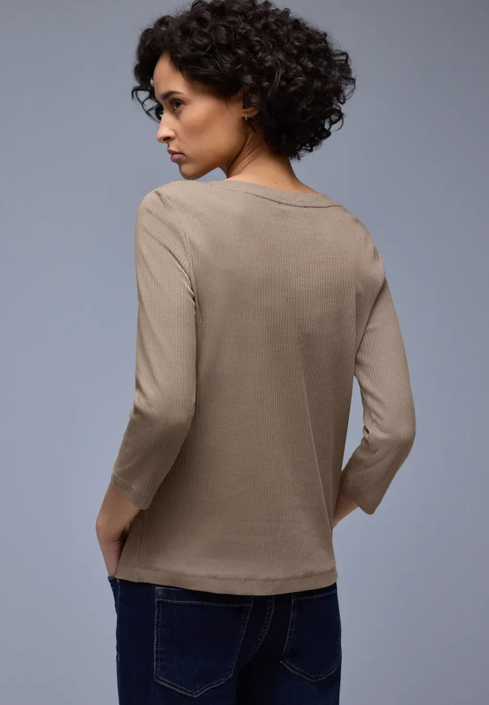 Shirt in Rippstruktur