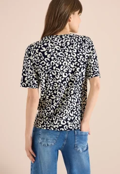 Shirt mit Boatneck und Leo-Print