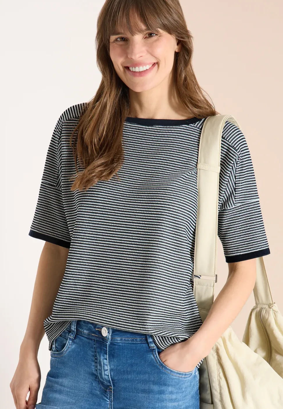 Shirt mit Boatneck und Struktur