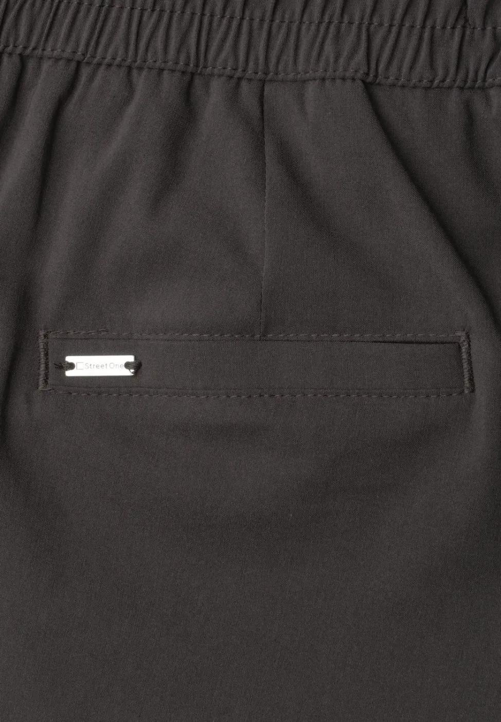 Slim Leg Chino mit Elastikbund