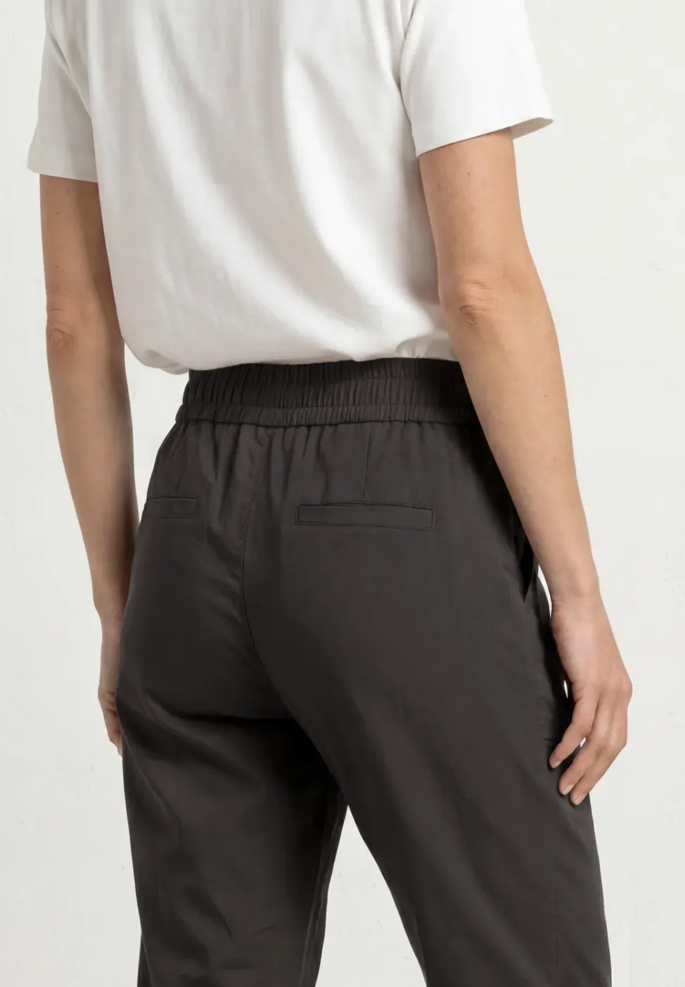 Slim Leg Chino mit Elastikbund