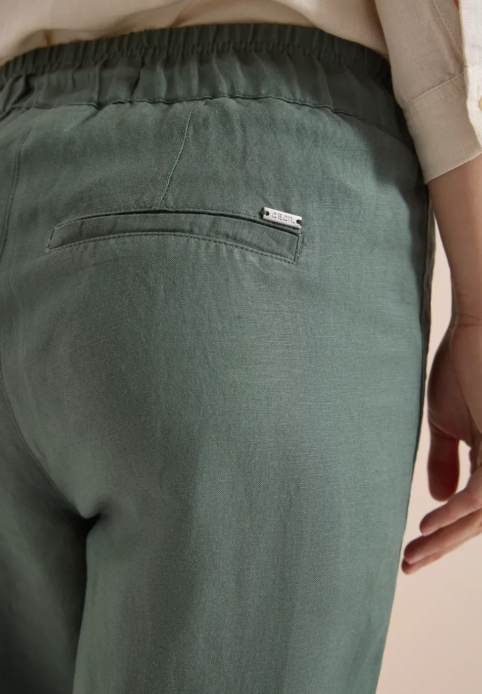 Slim Leg Hose aus Leinenmix im Loose Fit