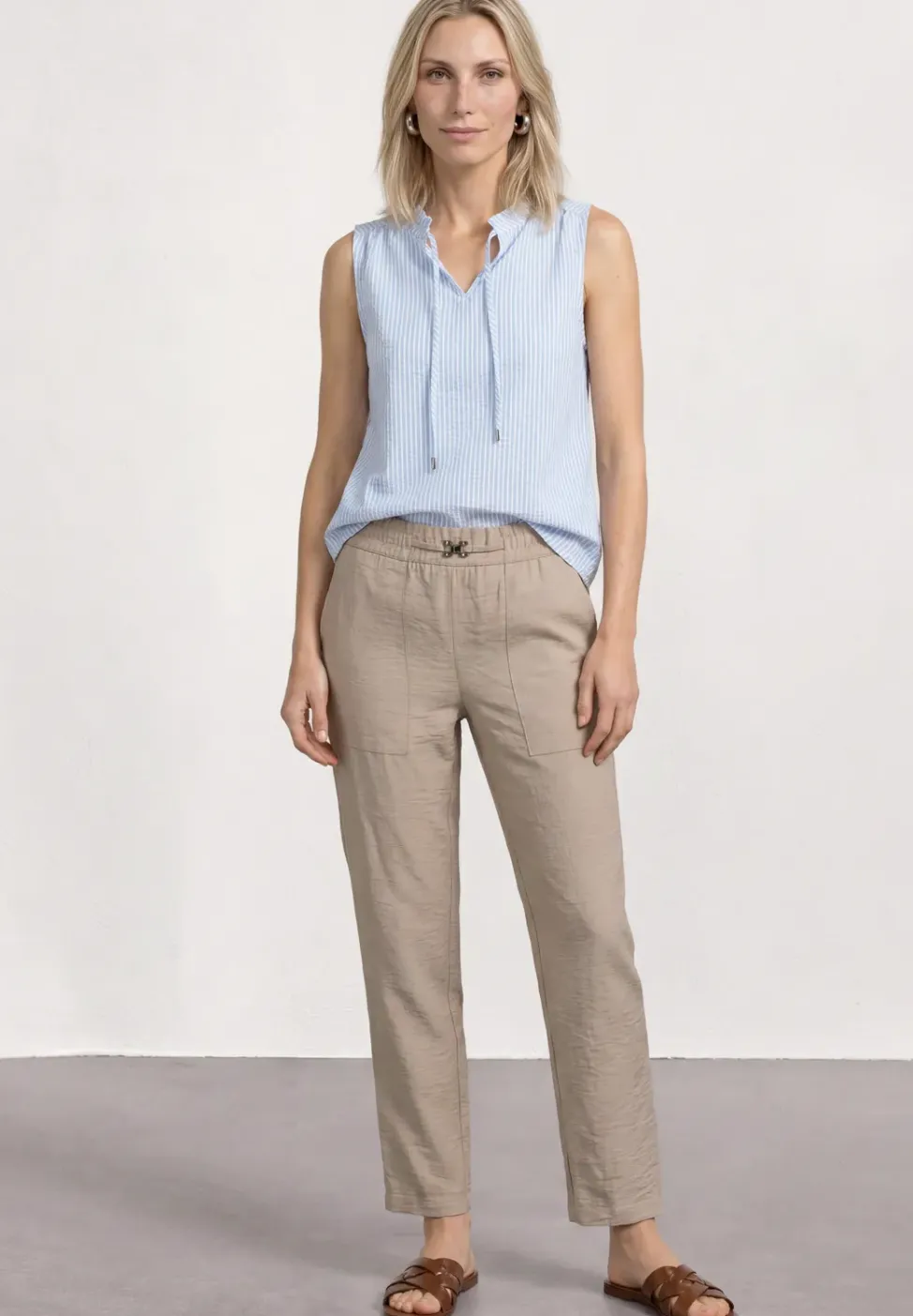 Slim Leg Hose im Loose Fit mit Gürteldetail