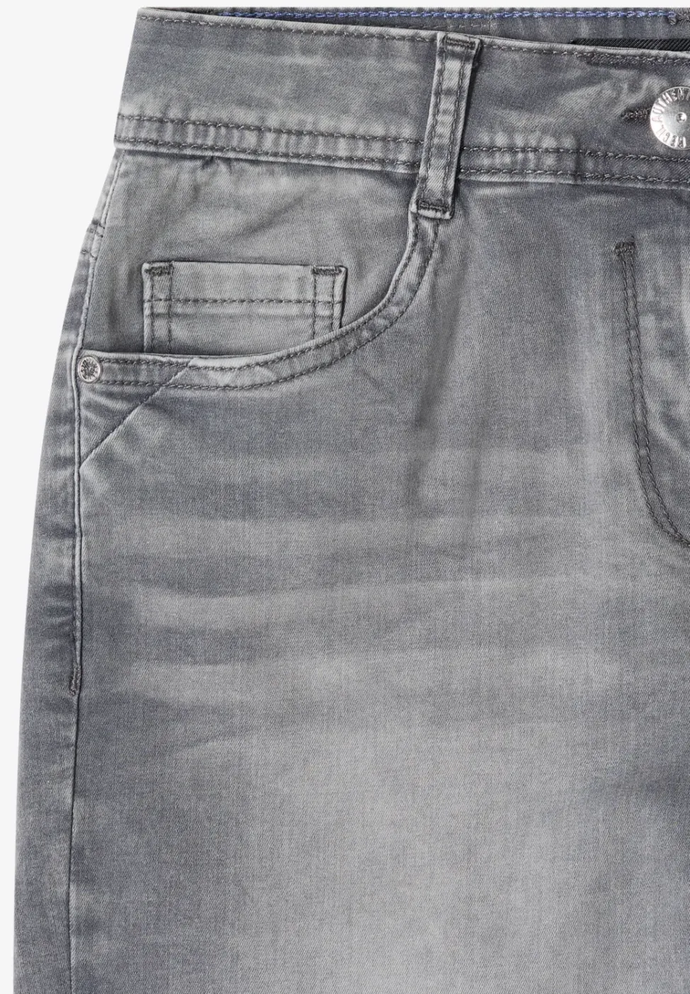 Slim Leg Jeansshorts im Casual Fit