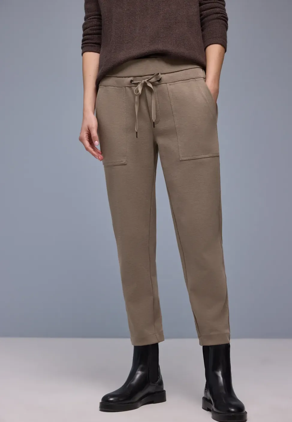 Slim Leg Hose