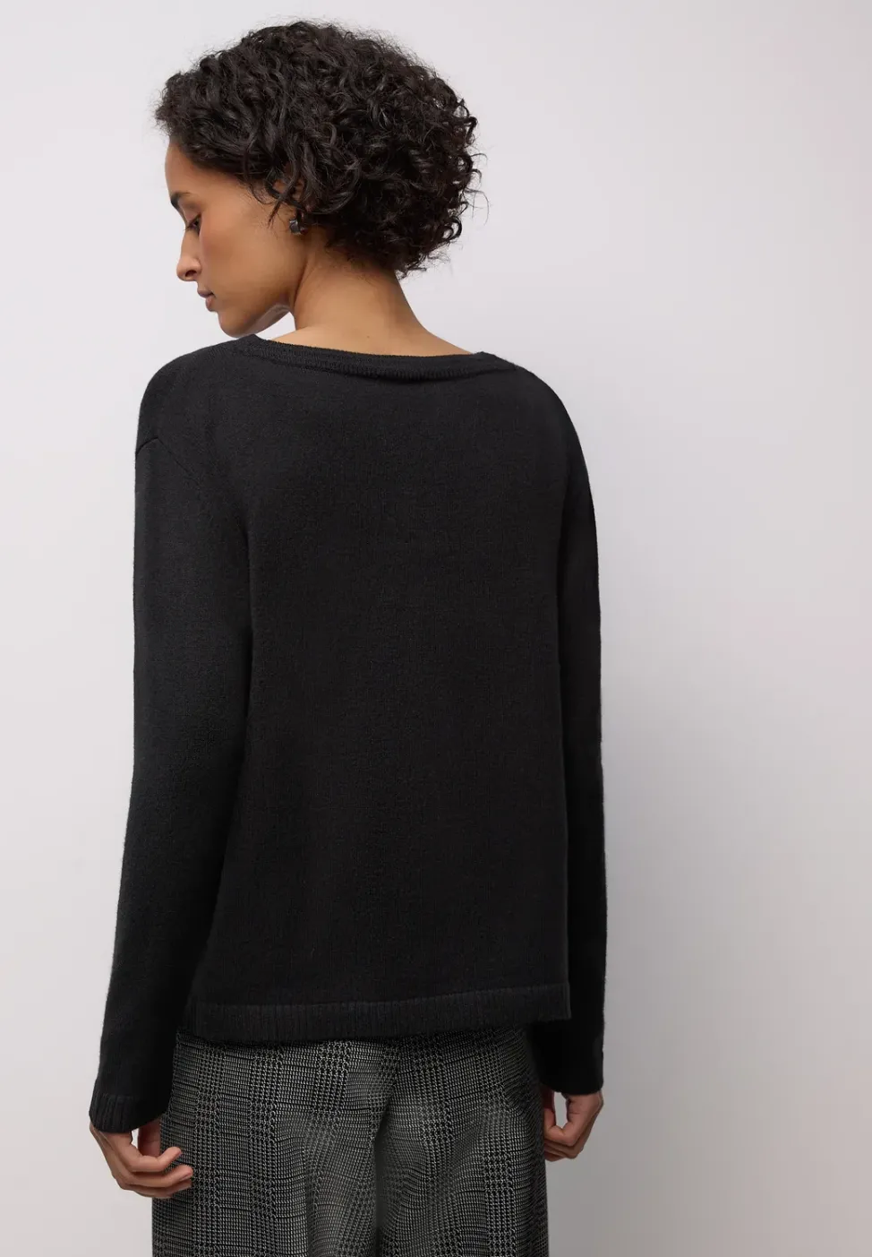 Softer Basic Pullover