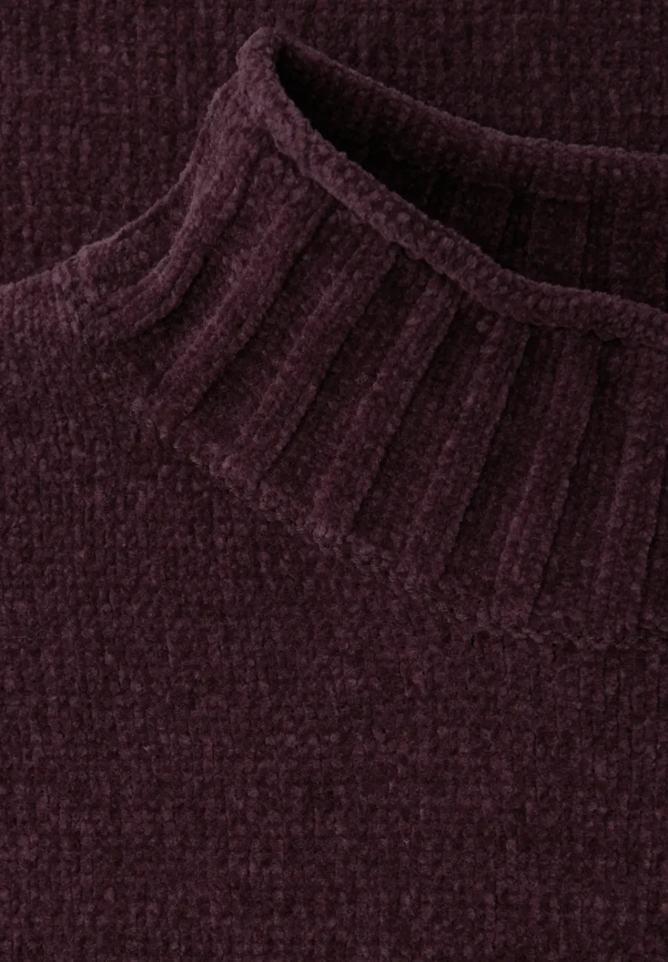 Softer Chenille Pullover