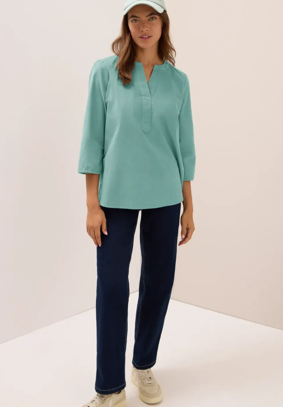 Split Neck Cordbluse